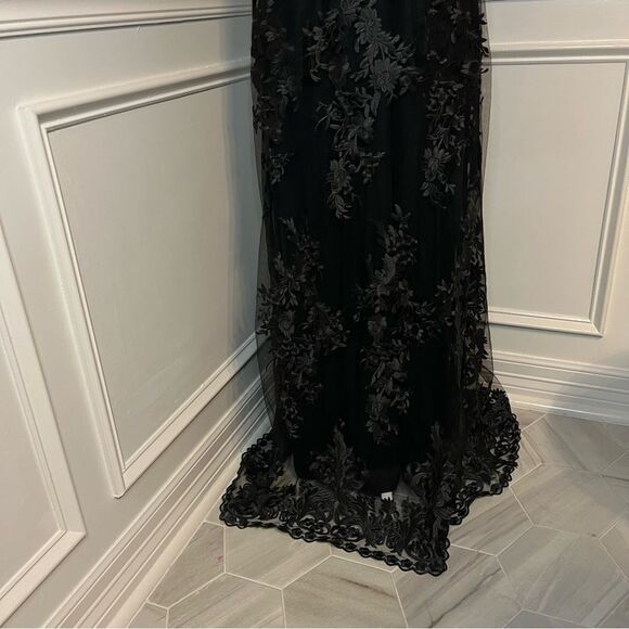 Lulu’s Happiness Begins Embroidered Sleeveless Maxi Dress - Picture 6 of 13